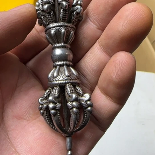 卢*如图所示所拍即所得