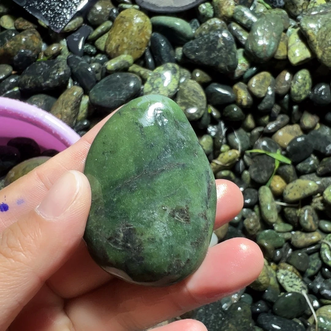 蛇纹石玉未镶嵌珠宝奇石铭****卖