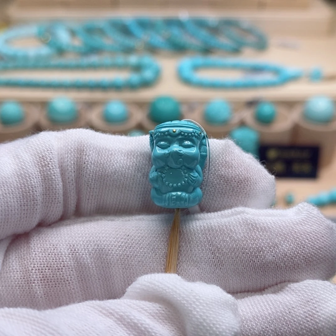 未镶嵌绿松石珠宝奇石