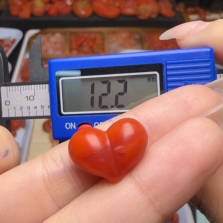 南红玛瑙未镶嵌颈饰