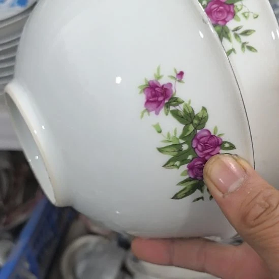登***山当代景德镇陶瓷工艺品