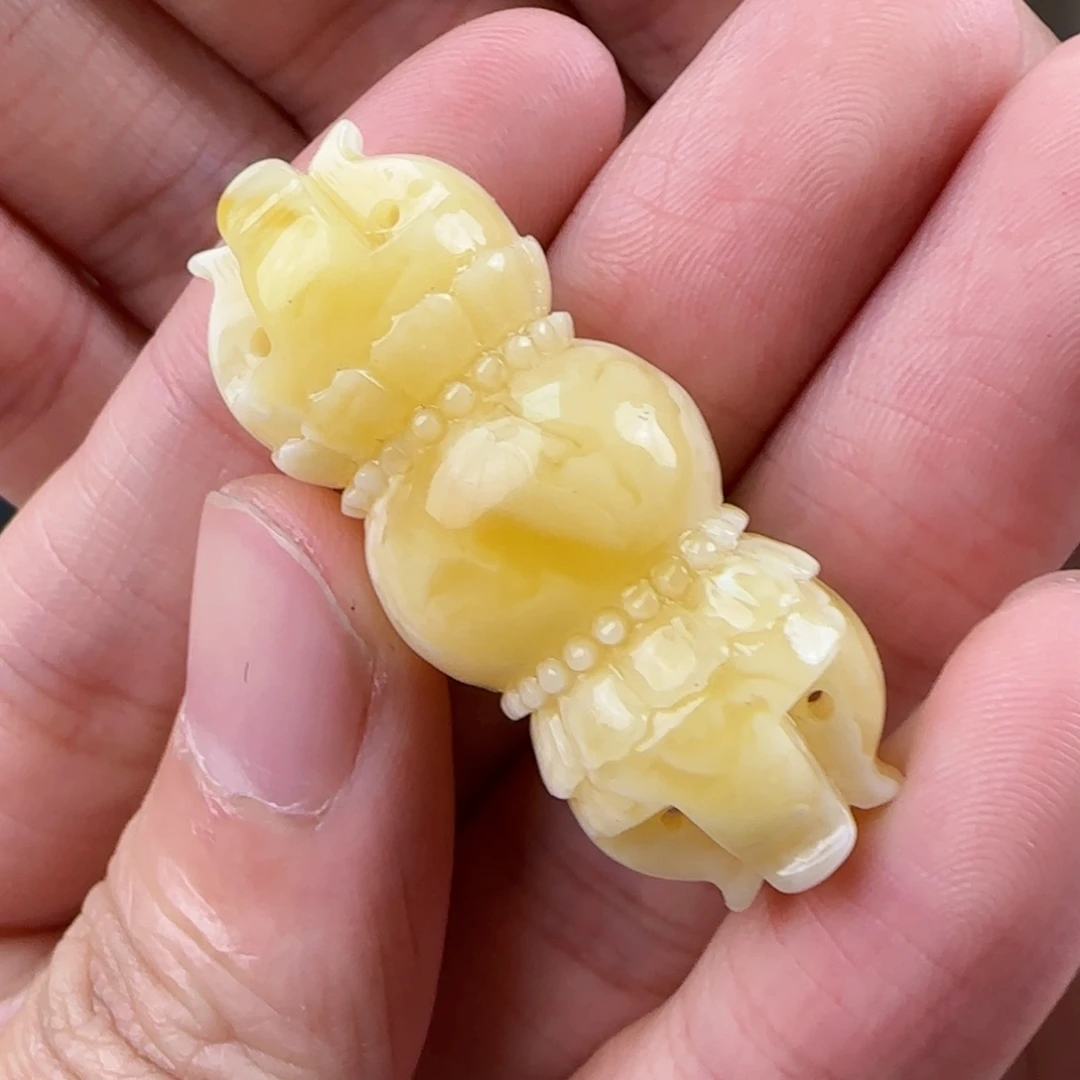 琥珀珠宝奇石未镶嵌蜜蜡