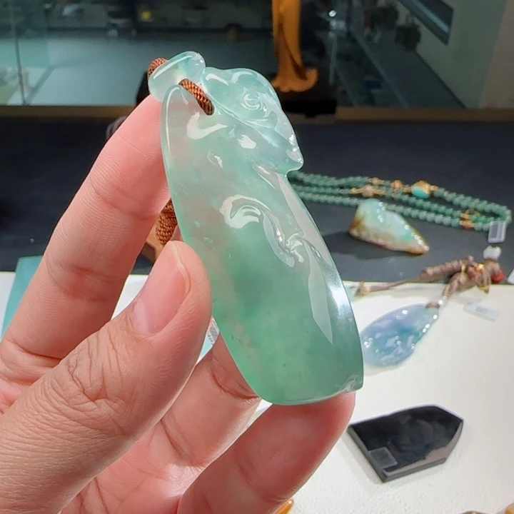 【闪购商品】翡翠颈饰未镶嵌堯