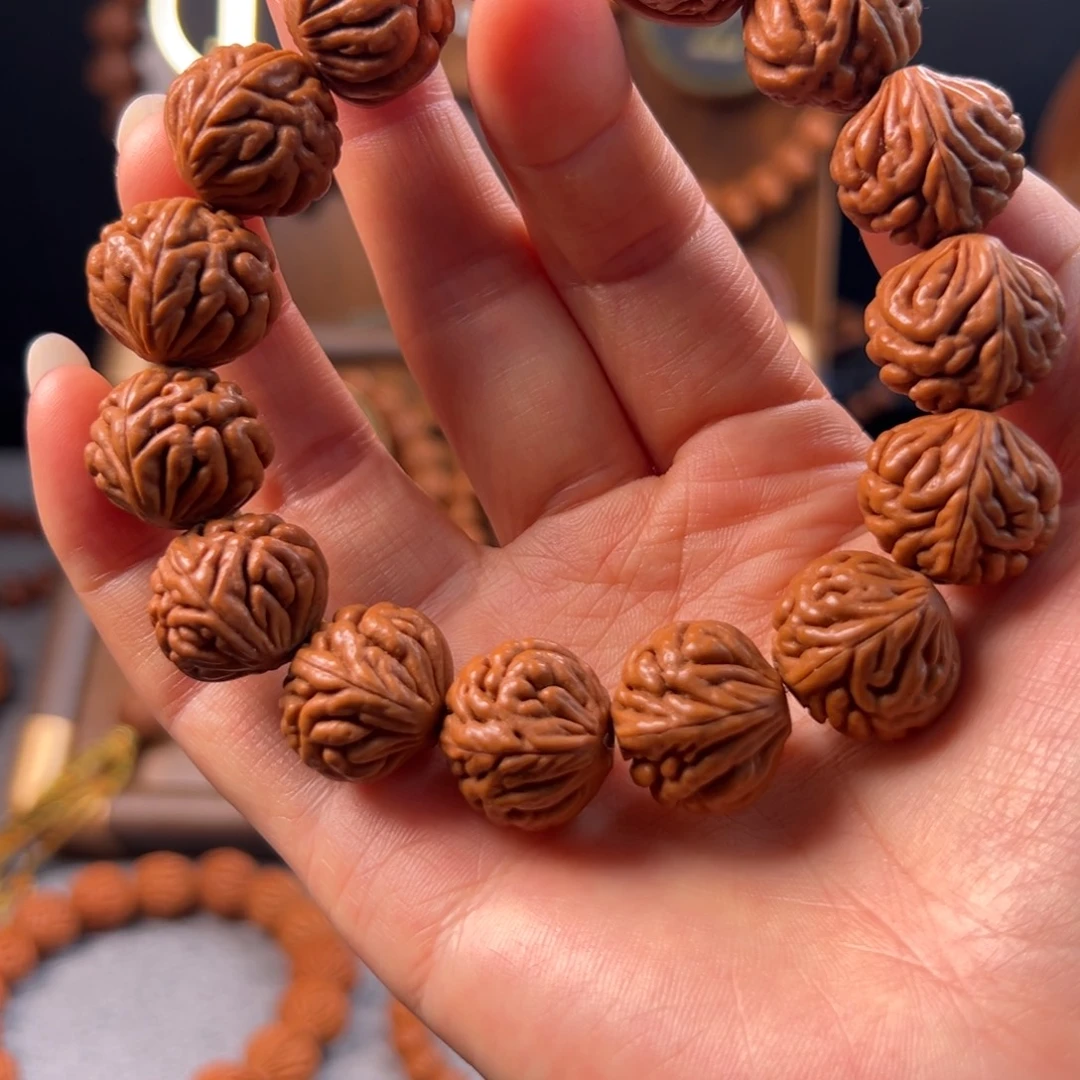 吊坠桃核18野生豹子头