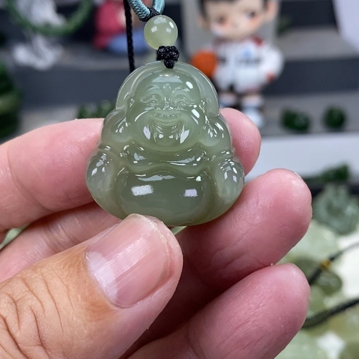 和田玉颈饰未镶嵌念*