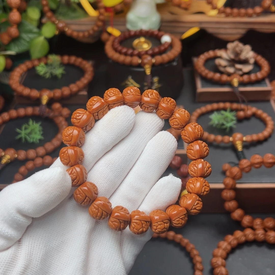 吊坠桃核1.4红皮荔枝手串