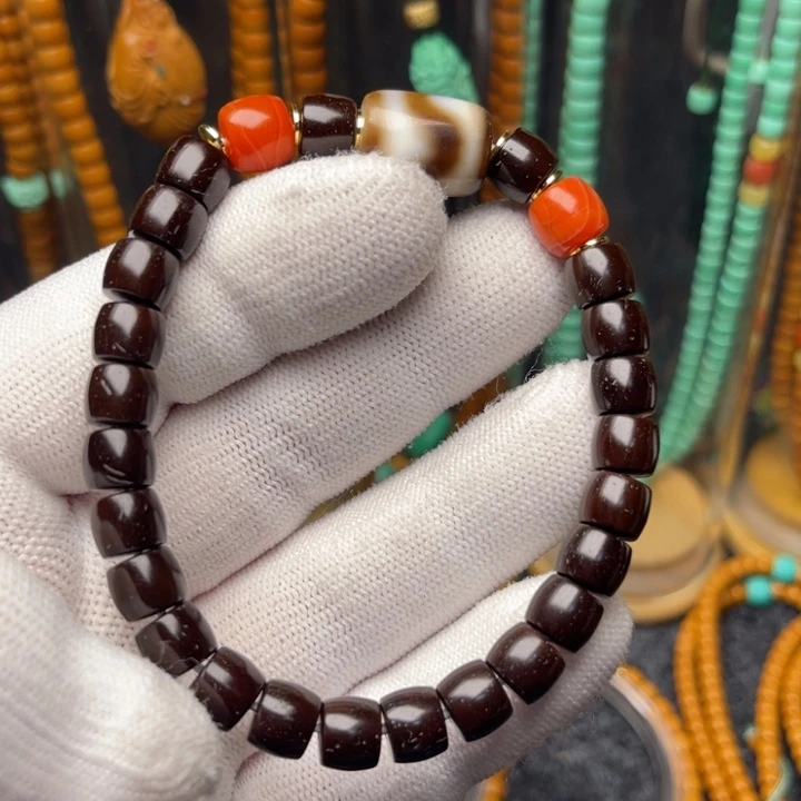 猴头核桃吊坠哈哈哈