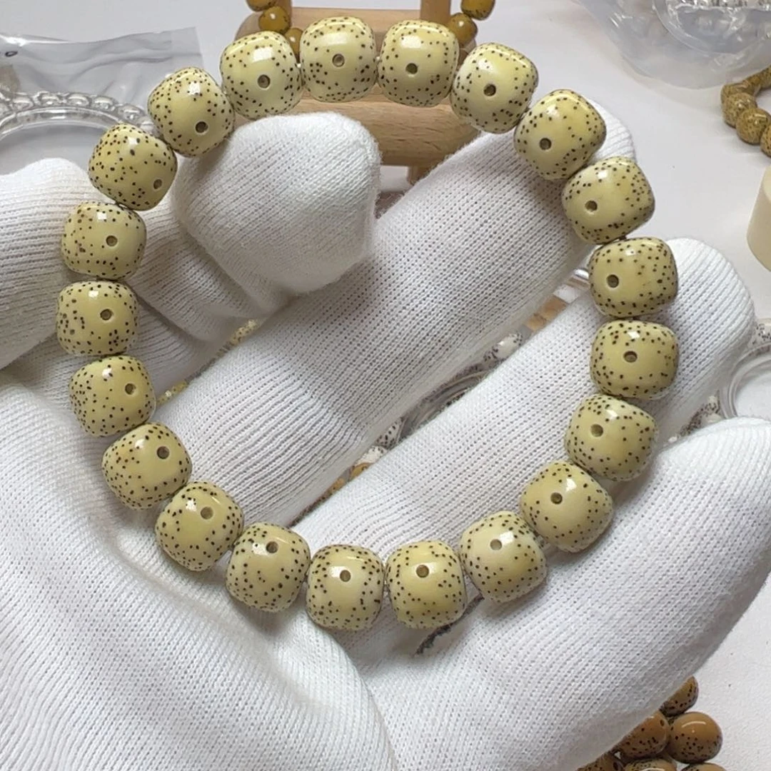 上***.星月菩提吊坠星月菩提