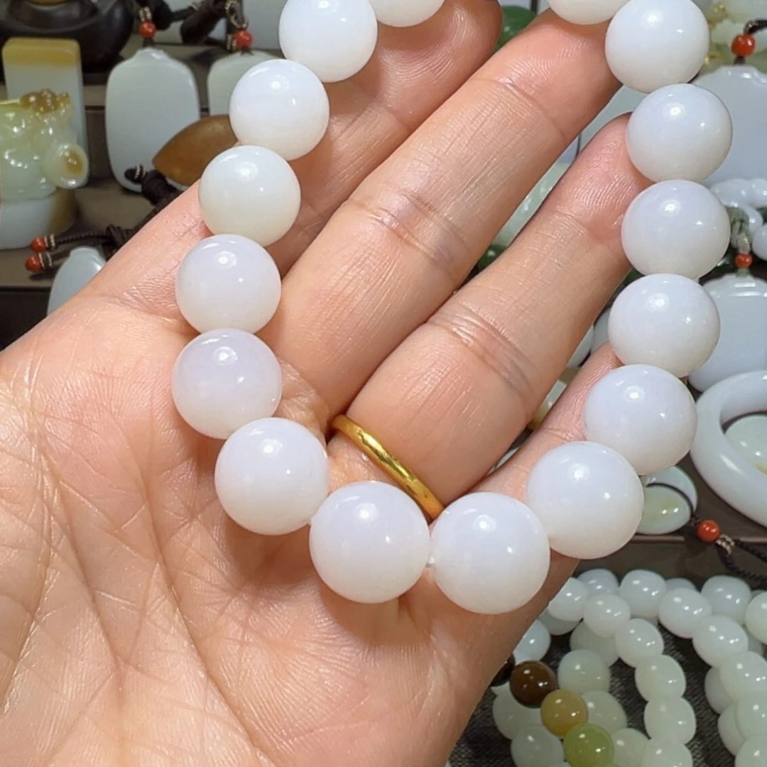 和田玉挂件未镶嵌豆***豆