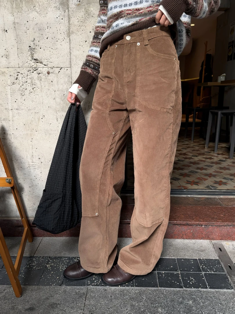 THE MANDAGO “古着情怀”复古设计款中高腰提臀灯芯绒长裤