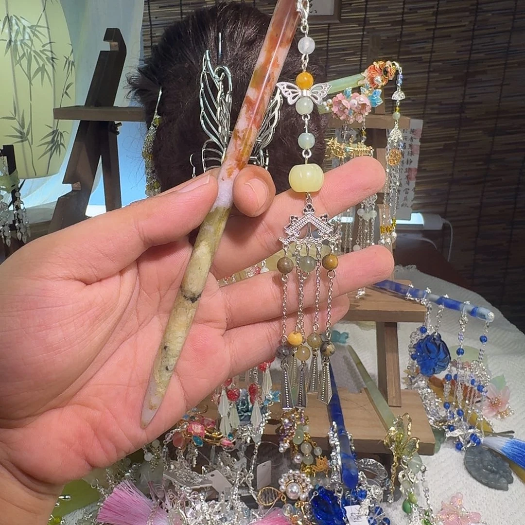 合金蛇纹石玉发饰