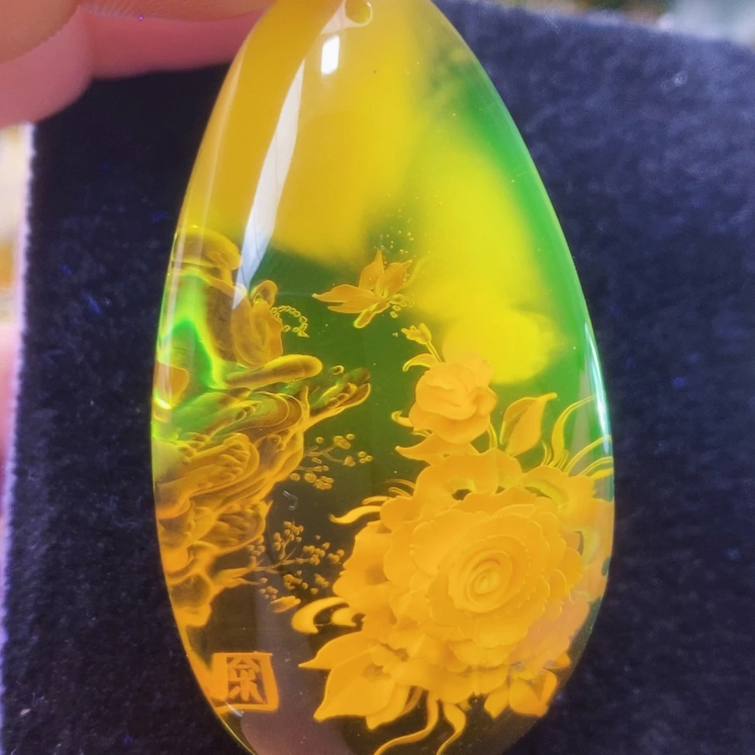 【闪购商品】金珀吊坠(不含链)未镶嵌