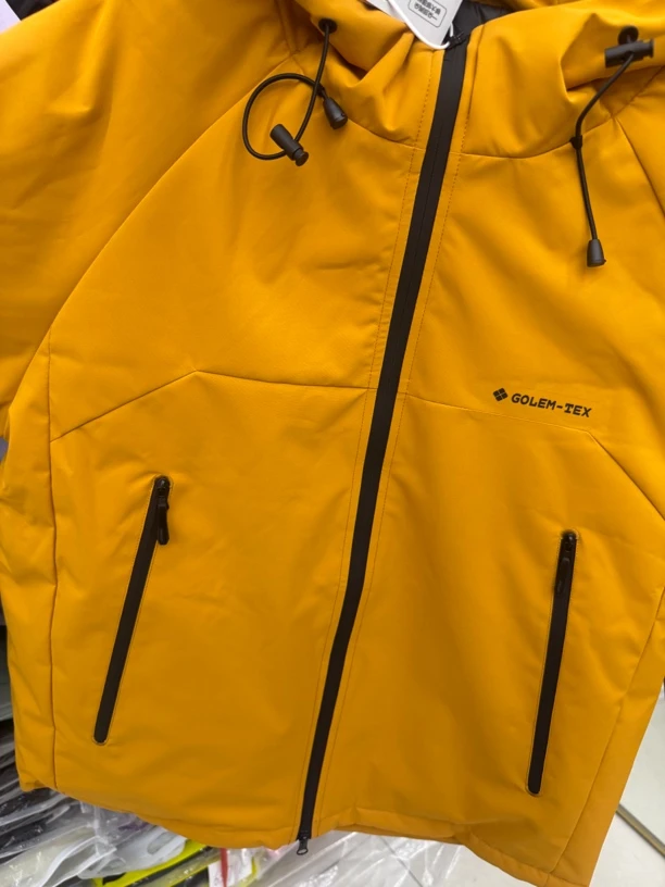 YM33099 冬季冲锋服 休闲时尚百搭款 男女同款 滑雪连帽防水防风