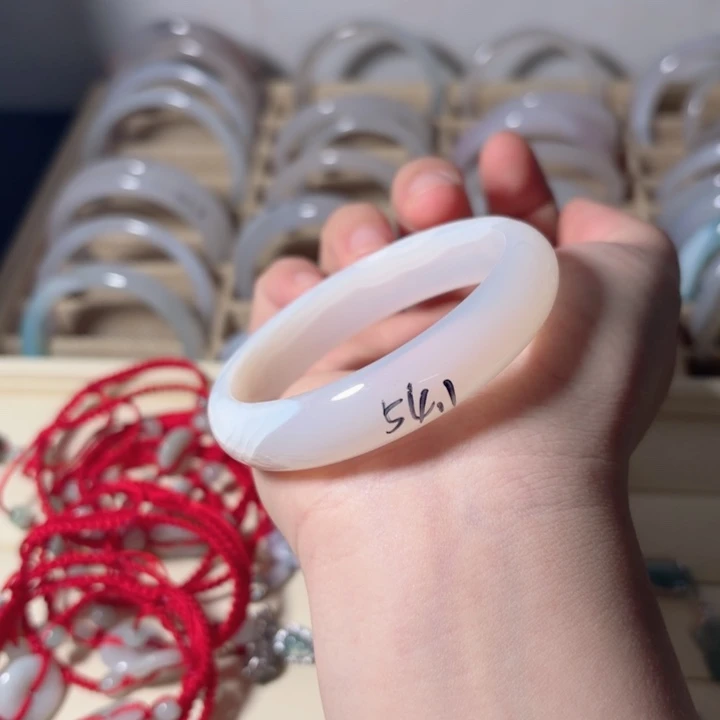 玛瑙/玉髓合金颈饰54.1