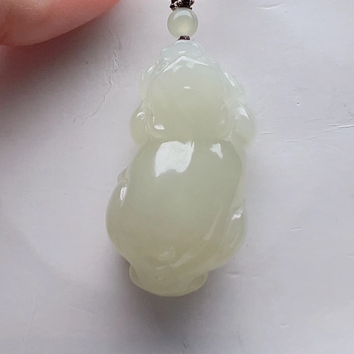 浪***节和田玉未镶嵌颈饰