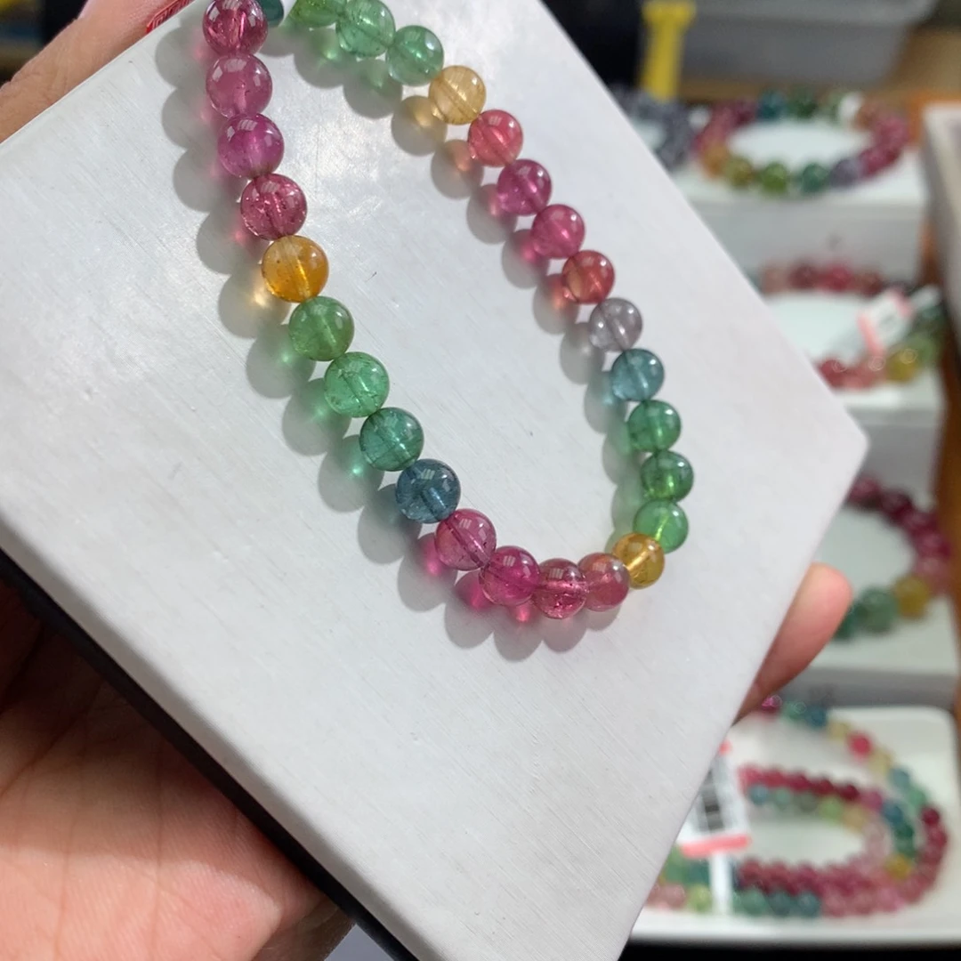 碧玺手链未镶嵌     6.4mm。