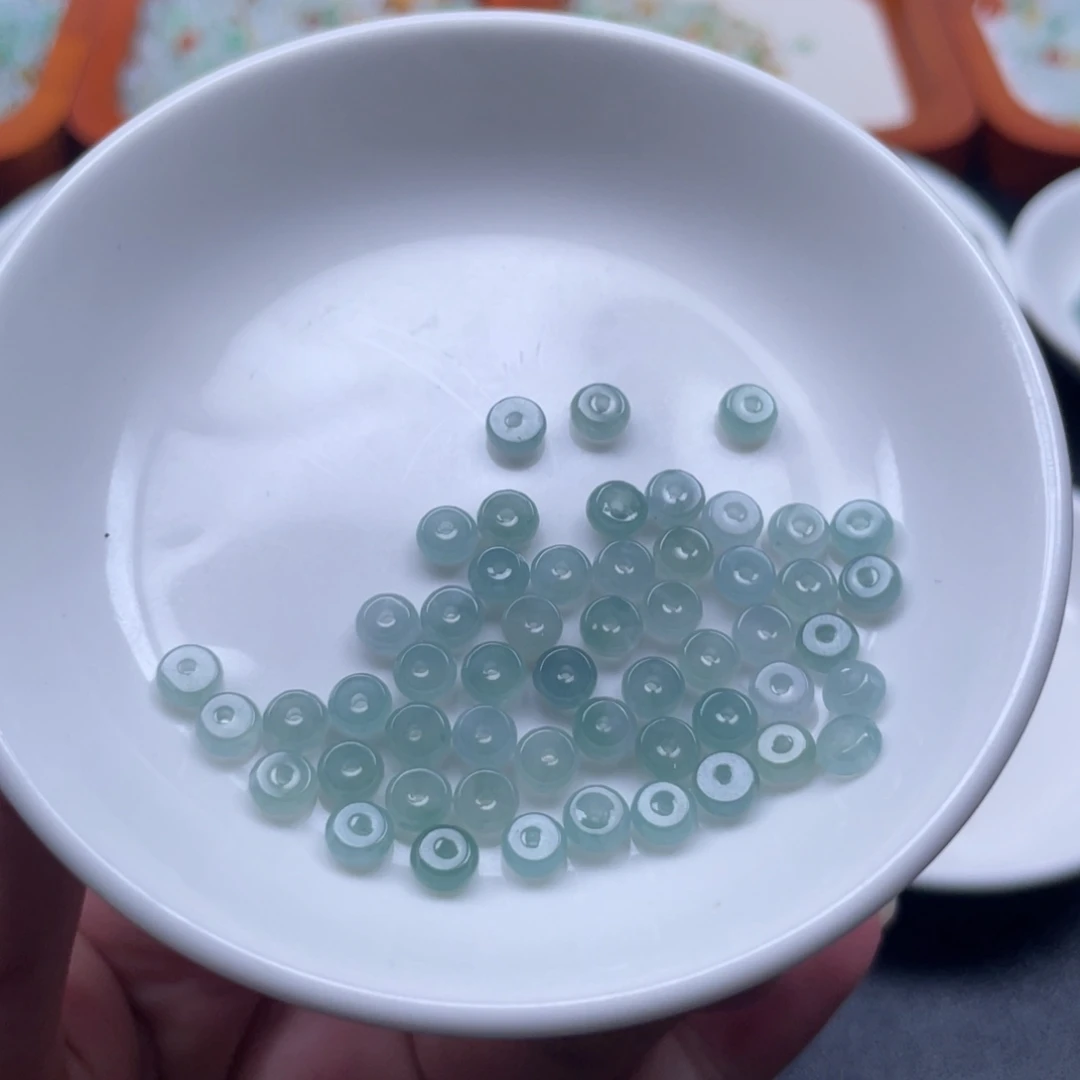 翡翠散珠冰蓝算盘珠50颗