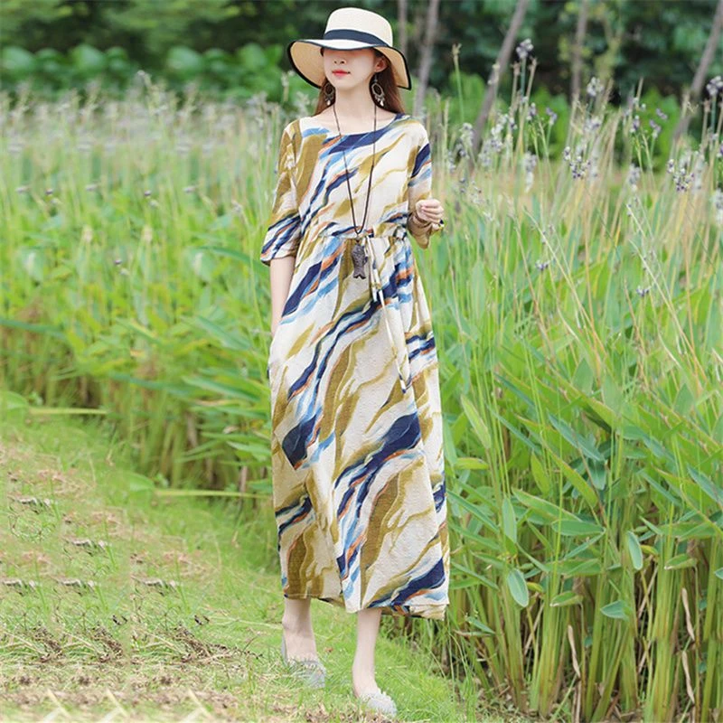 矮个子50岁妈妈连衣裙文艺碎花女2025夏季新款宽松显瘦抽绳收