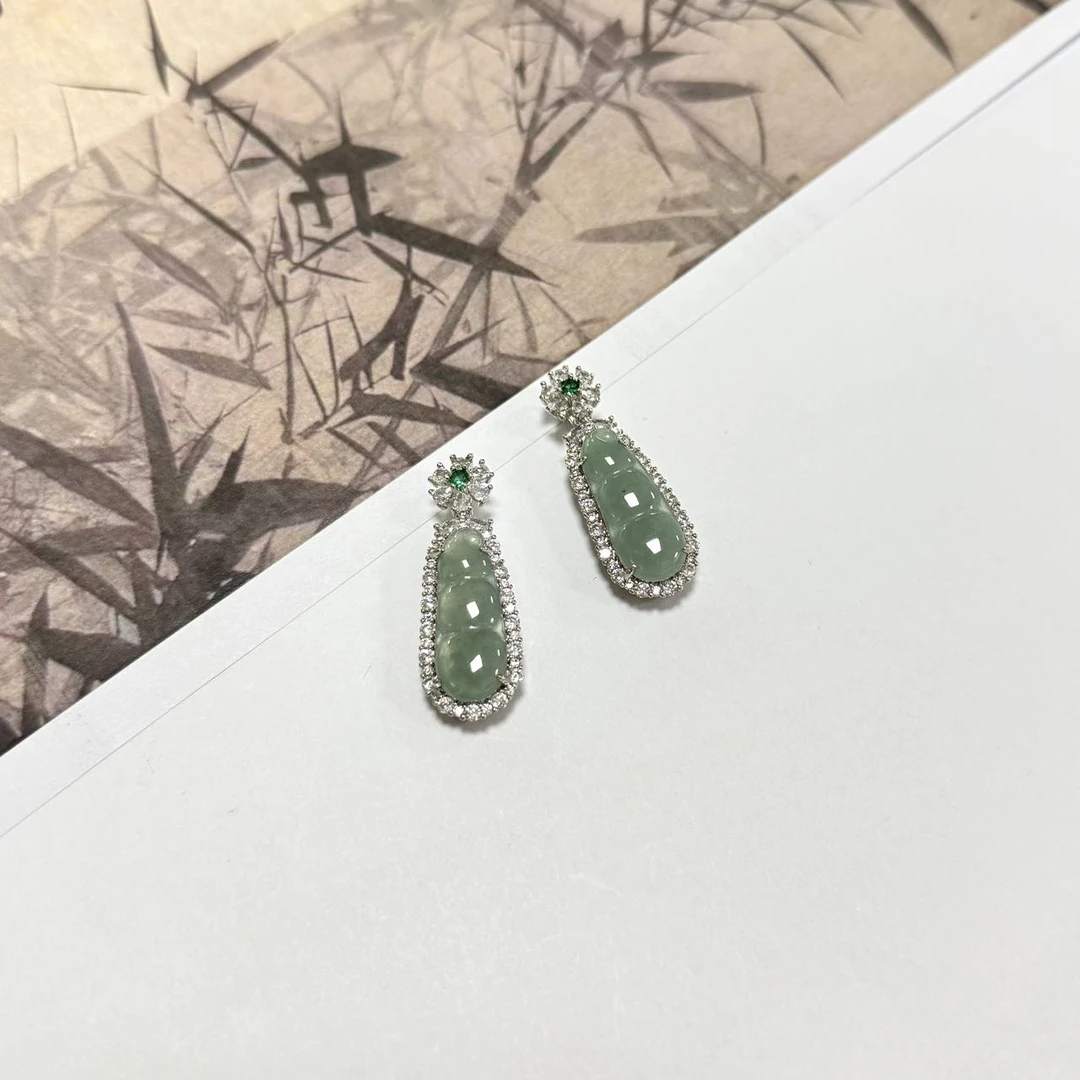 【小宝珠宝】13 T40171-翡翠四季豆吊坠-多样性发一件-22×9mm