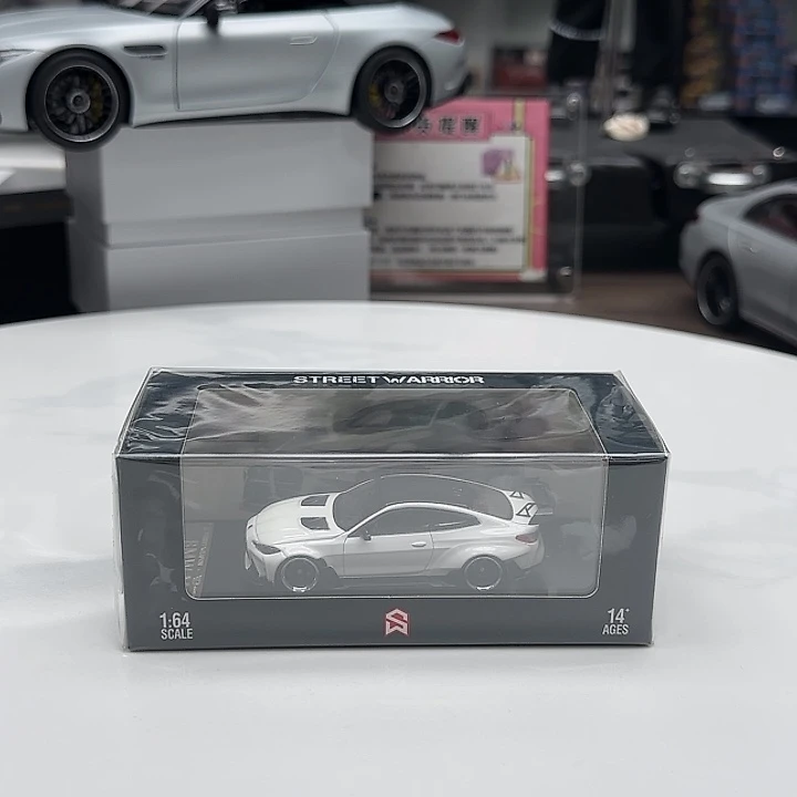 宝马M4  汽车模型