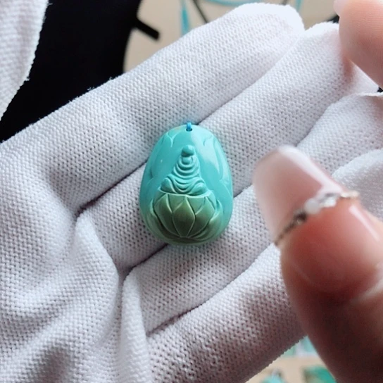 颈饰未镶嵌南红玛瑙