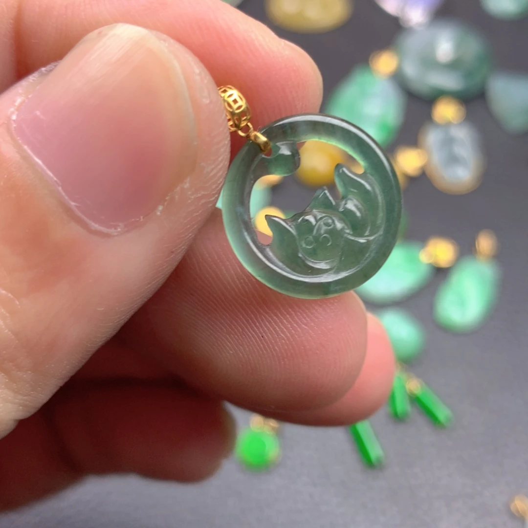 【闪购商品】颈饰18K金镶嵌翡翠翡翠