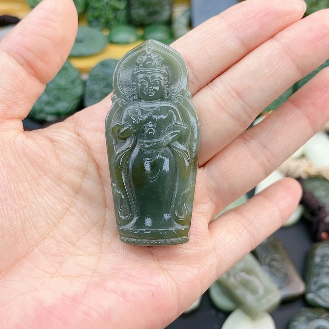 和田玉未镶嵌颈饰欣****E