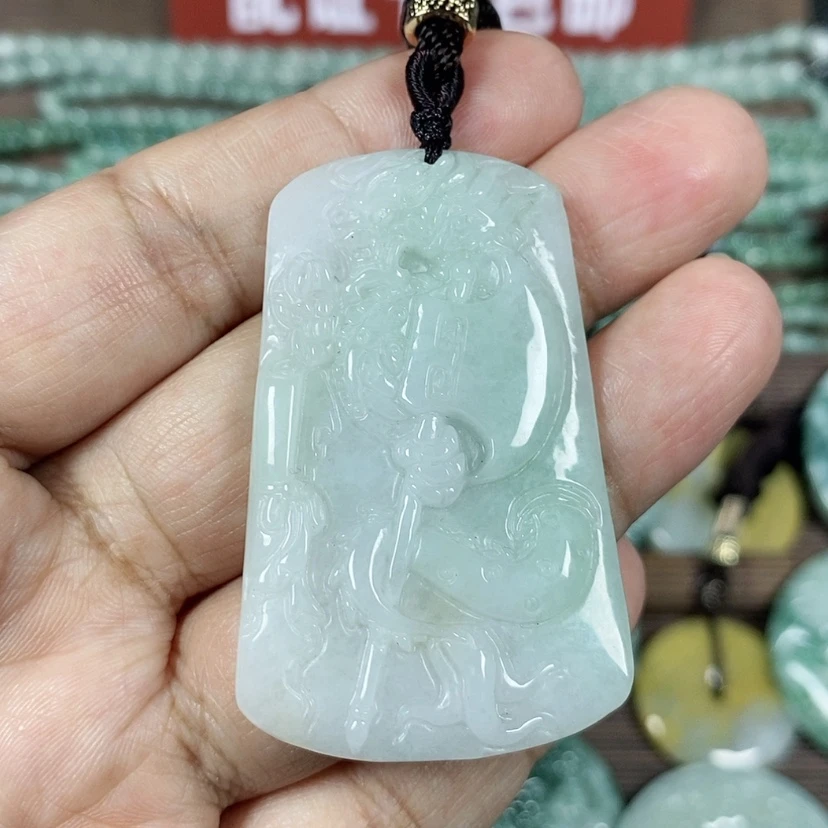 【闪购商品】翡翠颈饰未镶嵌玉吊坠翡翠玉府上有龙