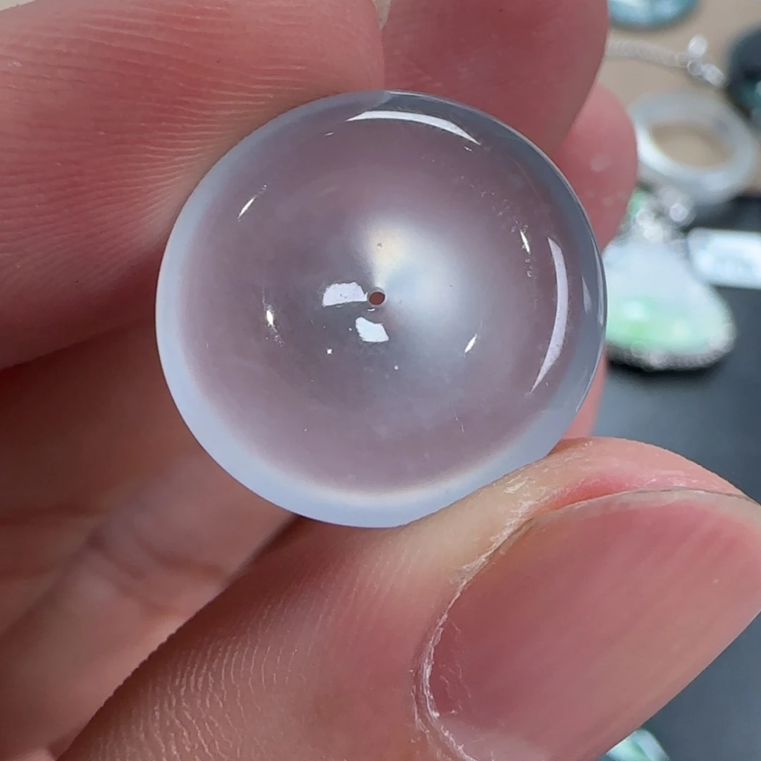 翡翠未镶嵌颈饰