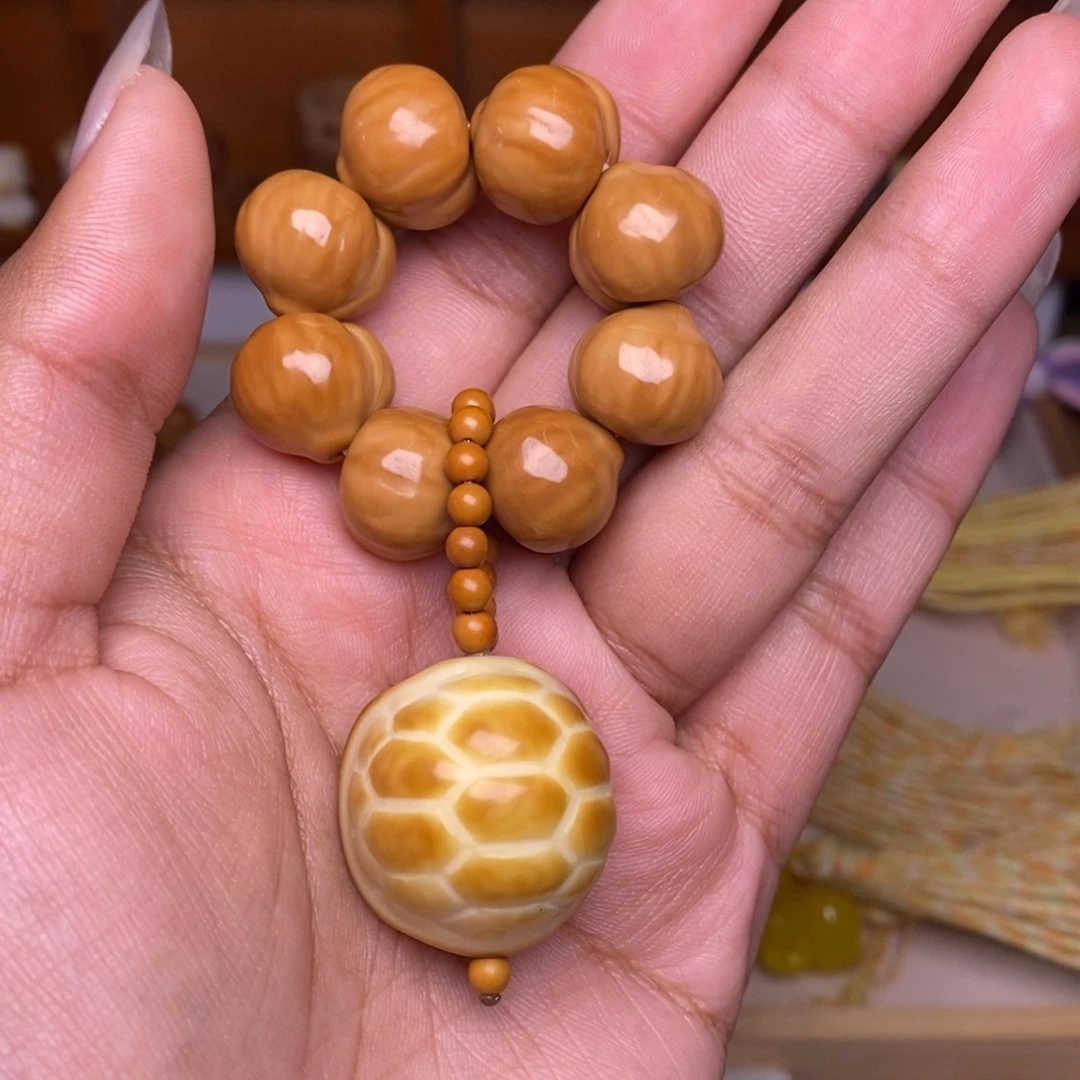 吊坠猴头核桃全品屁桃手捻➕大富甲