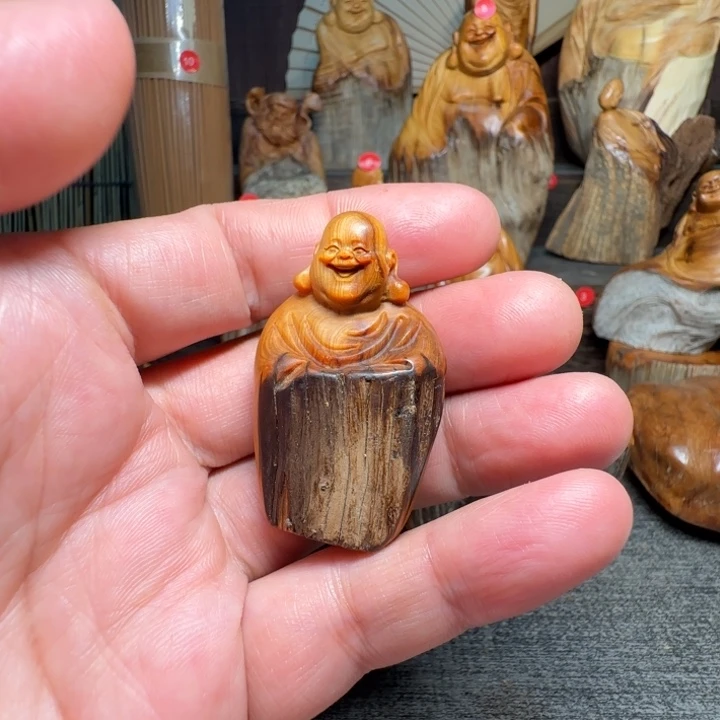 岁***然柏木（崖柏）好的好吧好吧