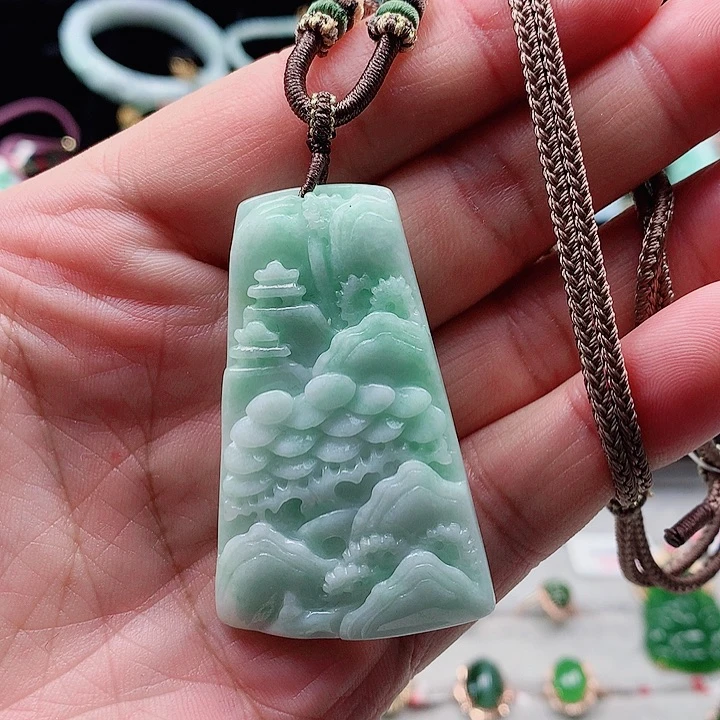 颈饰未镶嵌翡翠翡翠