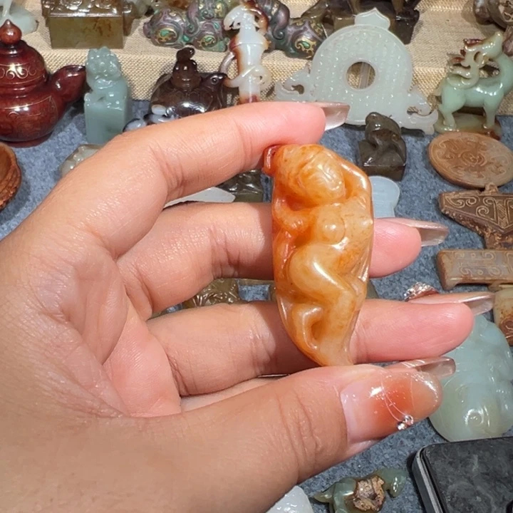 和田玉未镶嵌挂件