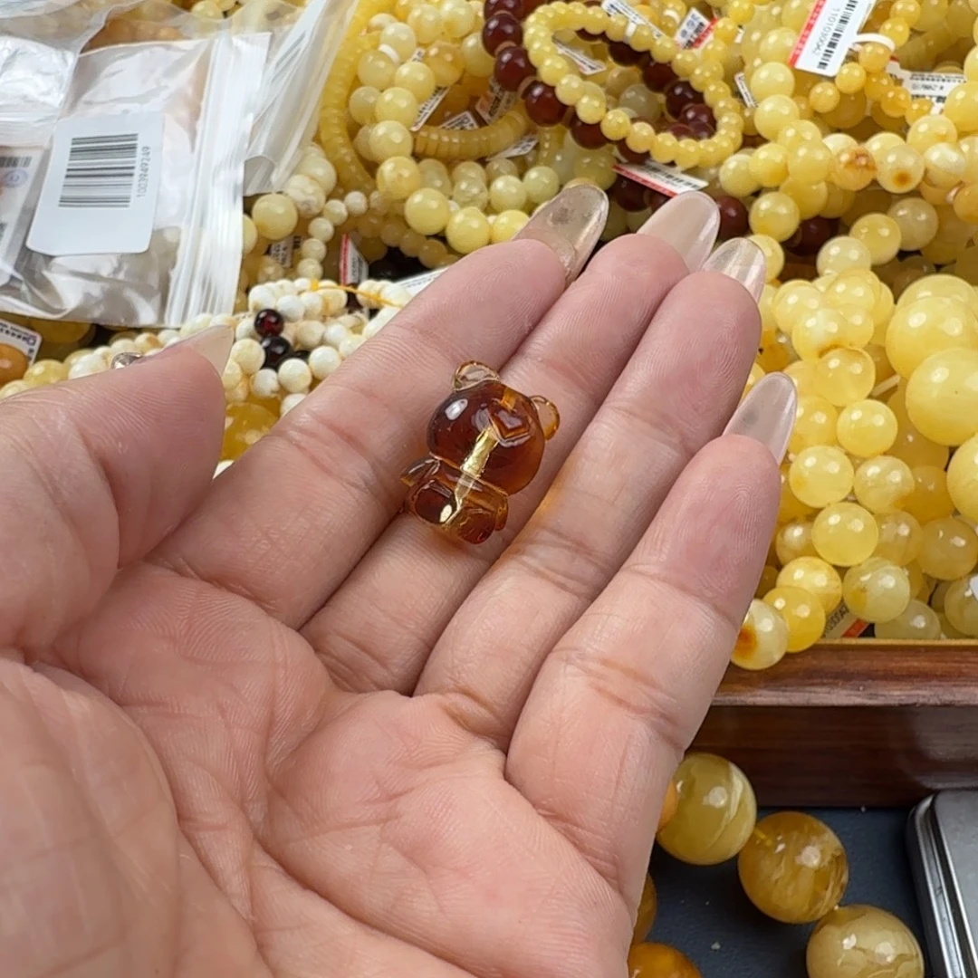 琥珀未镶嵌珠宝奇石