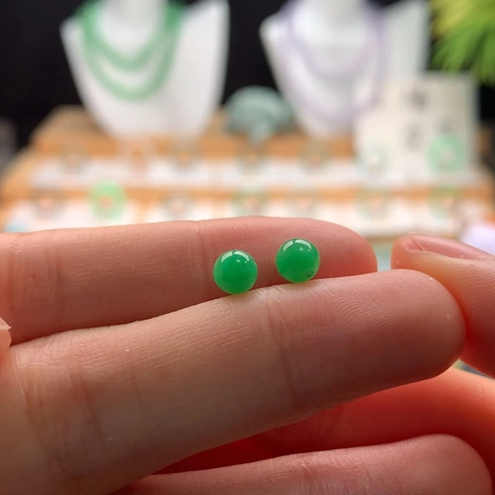 翡翠未镶嵌颈饰天然缅甸A货翡翠卡5mm