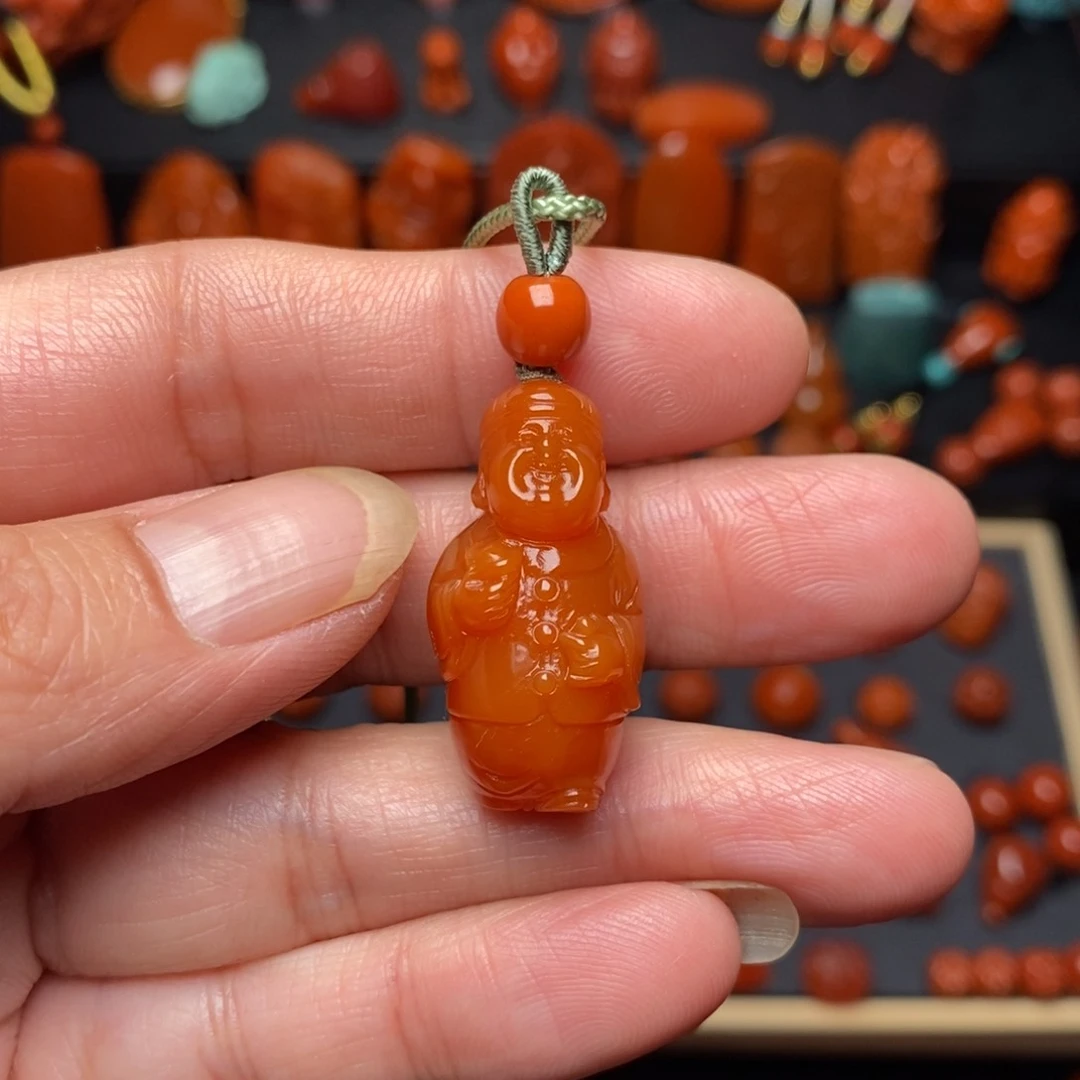 南红玛瑙吊坠未镶嵌嘻**哈