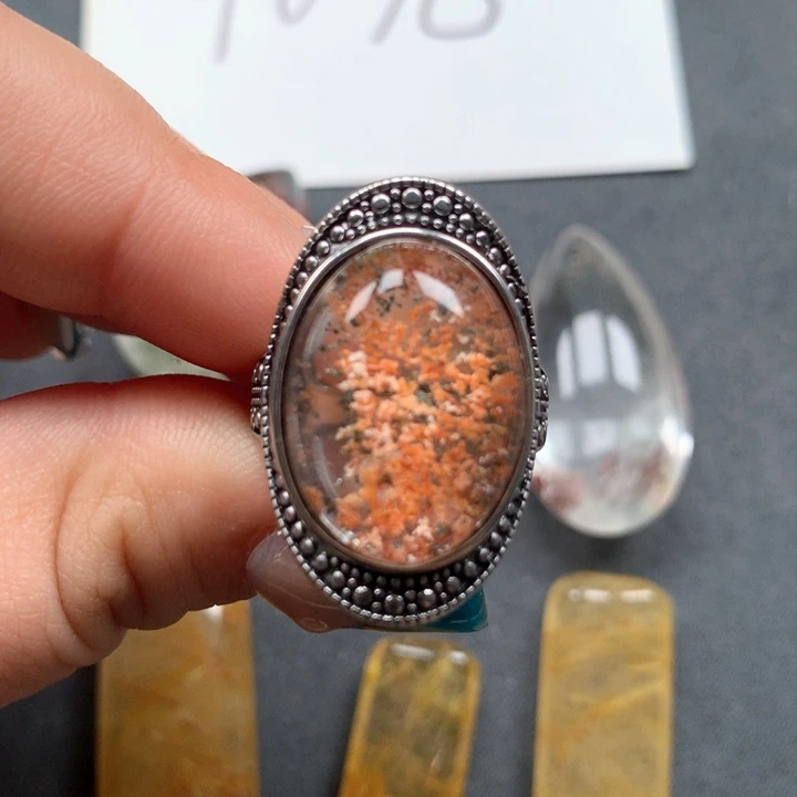 水晶颈饰未镶嵌大****店水晶