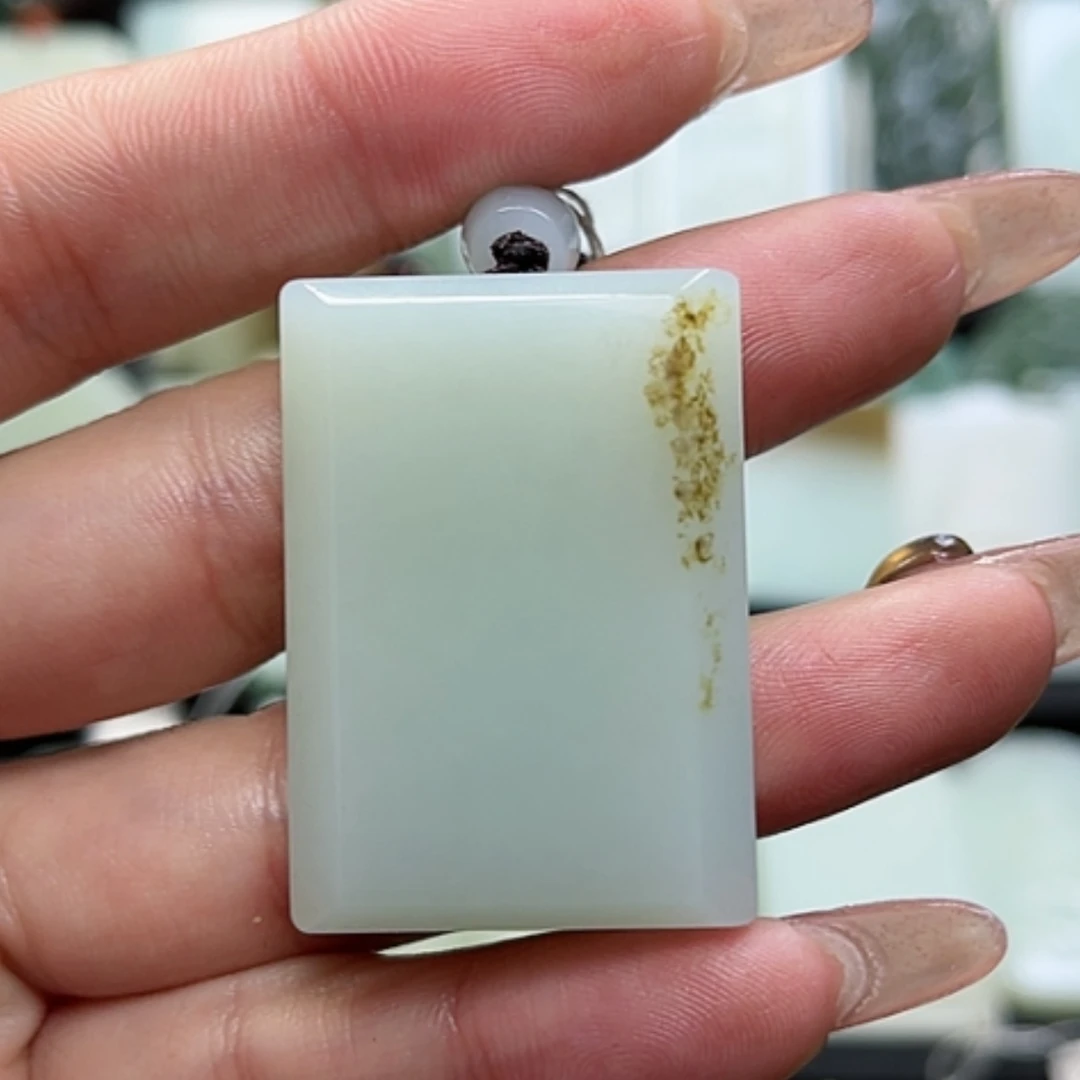 【闪购商品】和田玉颈饰未镶嵌