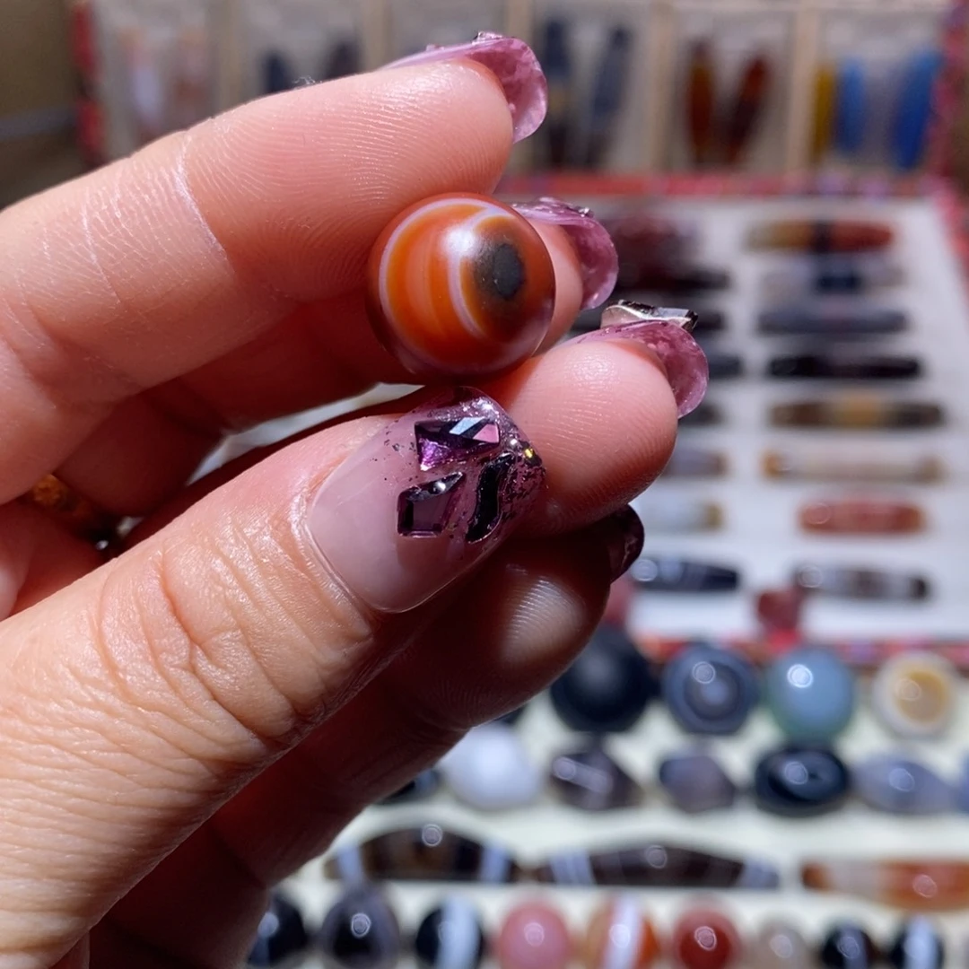 玛瑙/玉髓颈饰未镶嵌王*