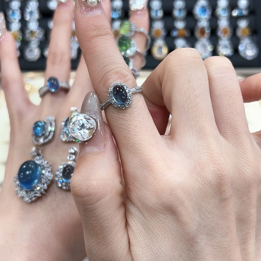 水晶戒指银S925镶嵌发**猪