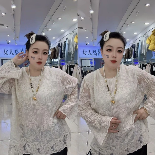 6071刺绣蕾丝衫（衣长73左右）