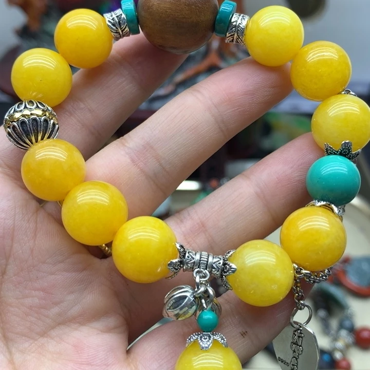 翡翠未镶嵌颈饰吊坠