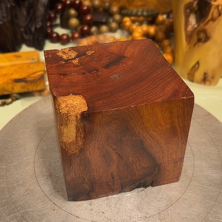 潍***哥紫檀木类端景台檀香