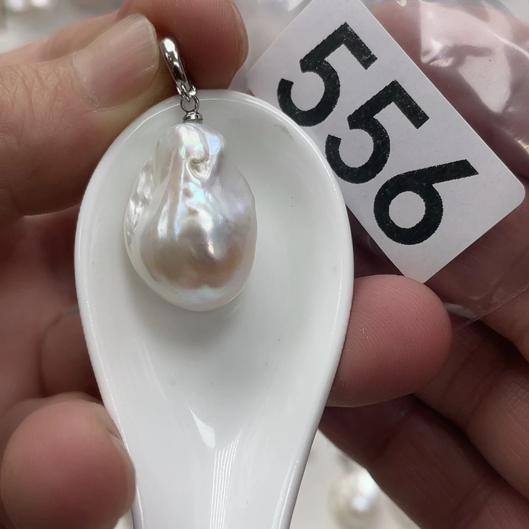 淡水珍珠颈饰未镶嵌