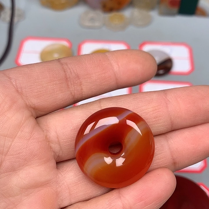未***来玛瑙/玉髓未镶嵌颈饰
