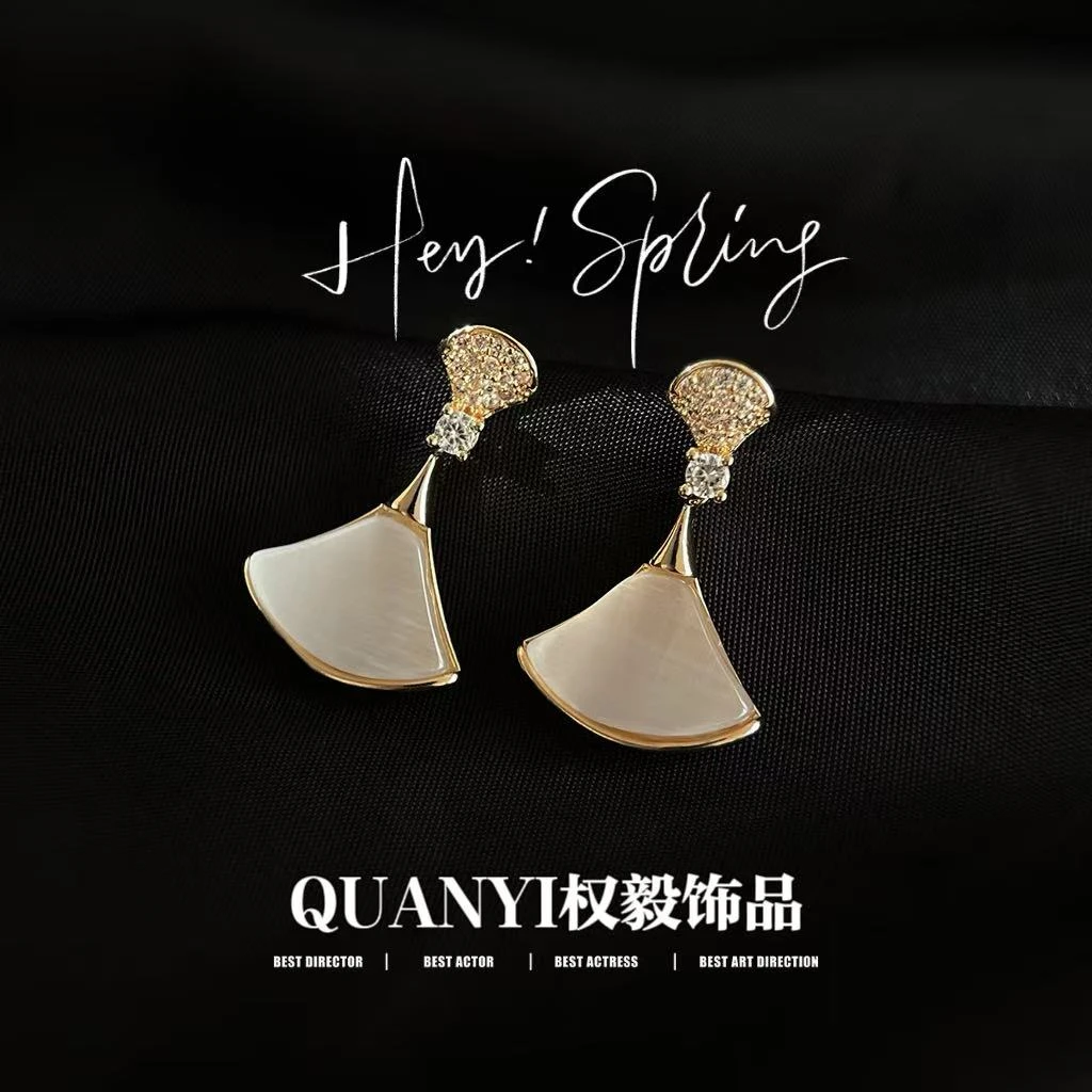 铜合金耳饰 灵眸之光/1116日韩耳钉百搭镶嵌简约轻奢优雅小众