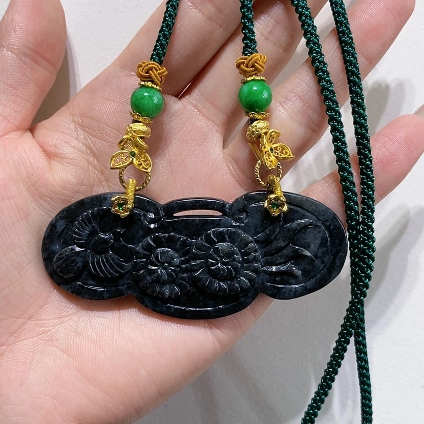 【闪购商品】颈饰未镶嵌翡翠