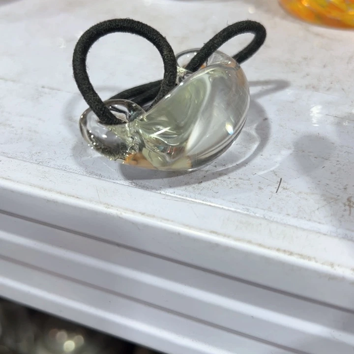 L****8新亿阁中古杂项无售后