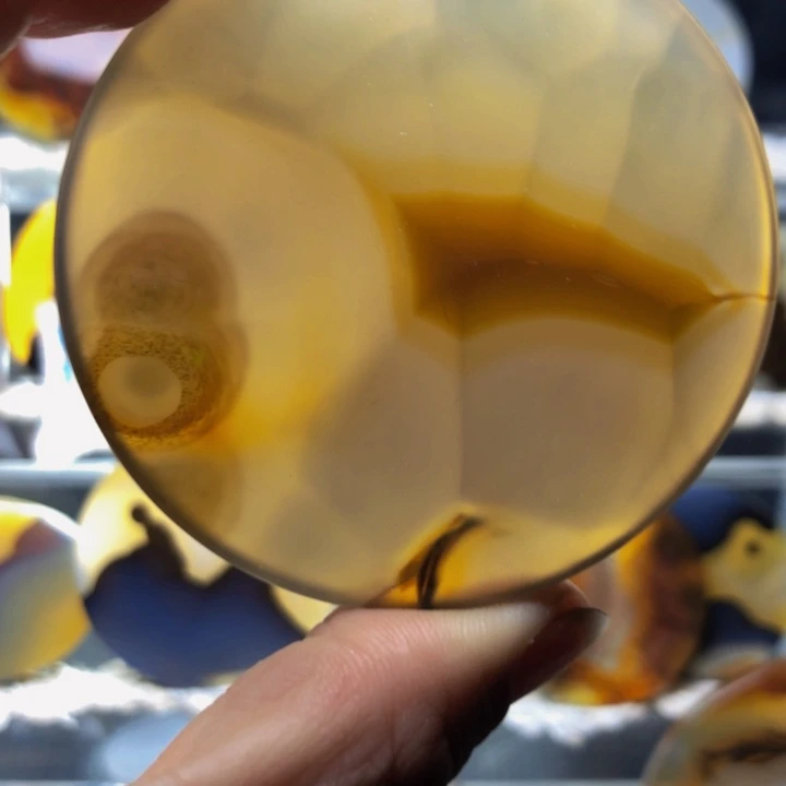 合金玛瑙/玉髓珠宝奇石60