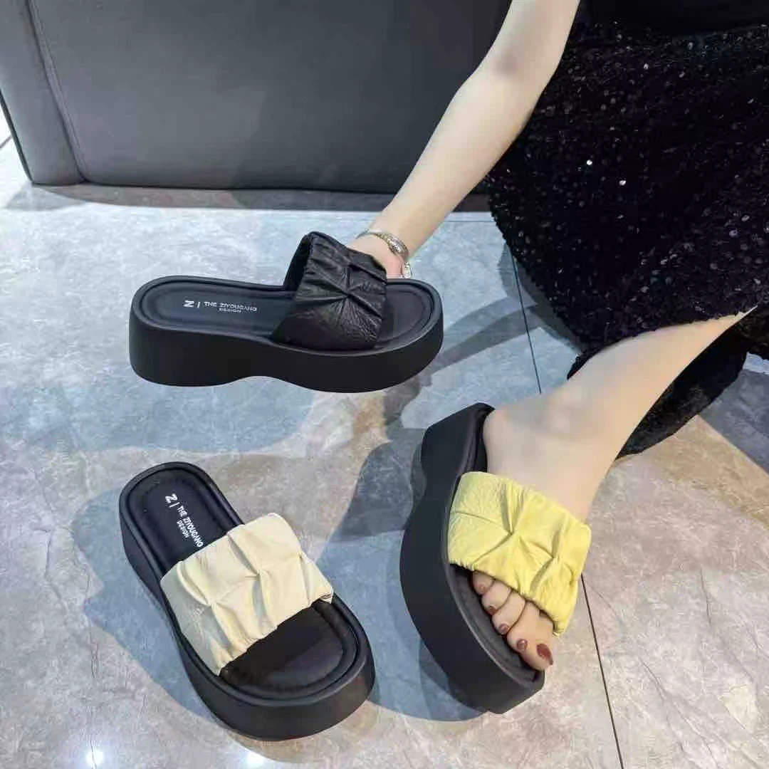 日常修面皮修面法式休闲一字拖凉拖鞋网红时尚凉鞋百搭舒适外穿